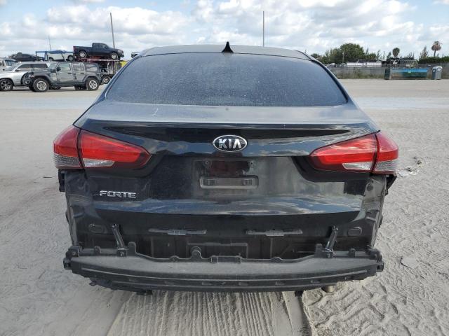Photo 6 from auction – 2017 KIA FORTE LX with VIN 3KPFK4A75HE097402