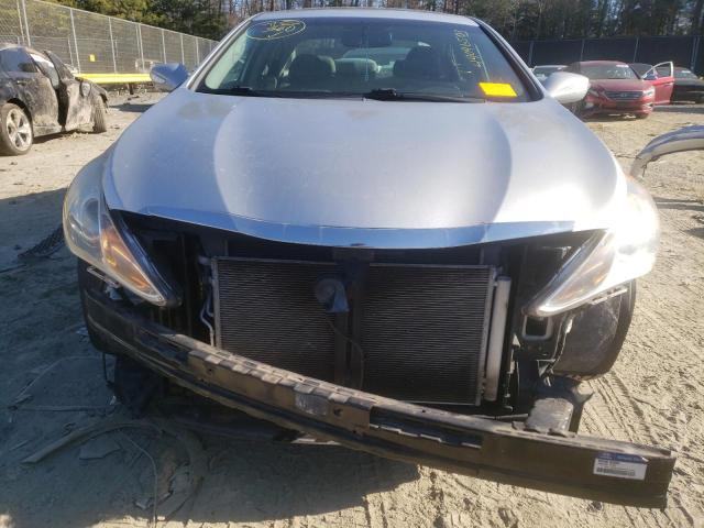 Photo 5 from auction – 2011 HYUNDAI SONATA SE with VIN 5NPEC4AC2BH240251