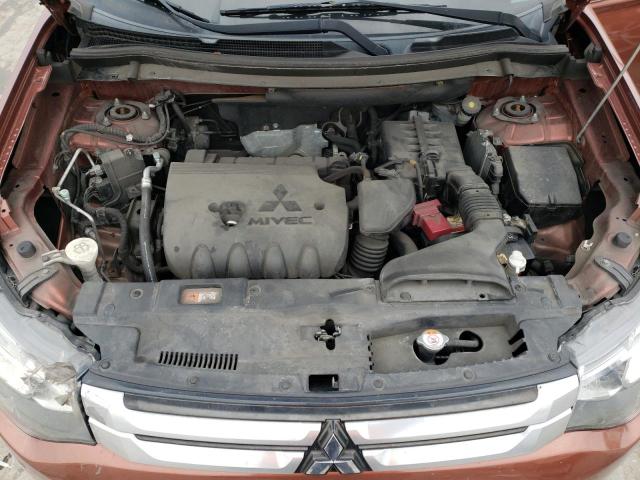 Photo 12 from auction – 2015 MITSUBISHI OUTLANDER with VIN JA4AZ3A31FZ010829