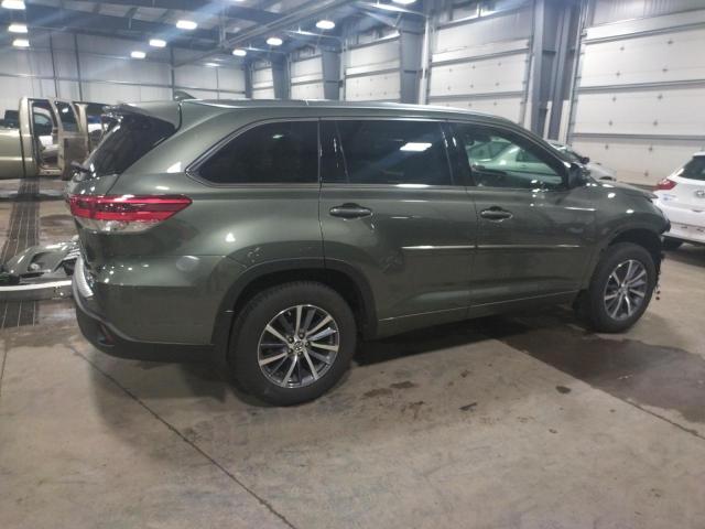 Photo 3 from auction – 2018 TOYOTA HIGHLANDER with VIN 5TDJZRFH0JS807144