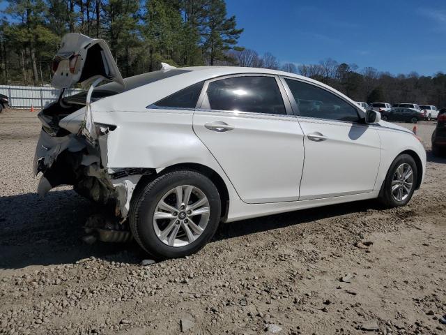 Photo 3 from auction – 2012 HYUNDAI SONATA GLS with VIN 5NPEB4AC8CH309769