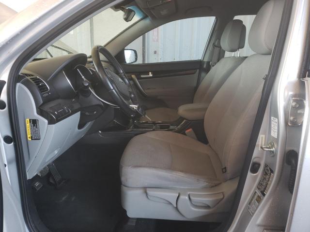 Photo 7 from auction – 2015 KIA SORENTO LX with VIN 5XYKT3A63FG557704