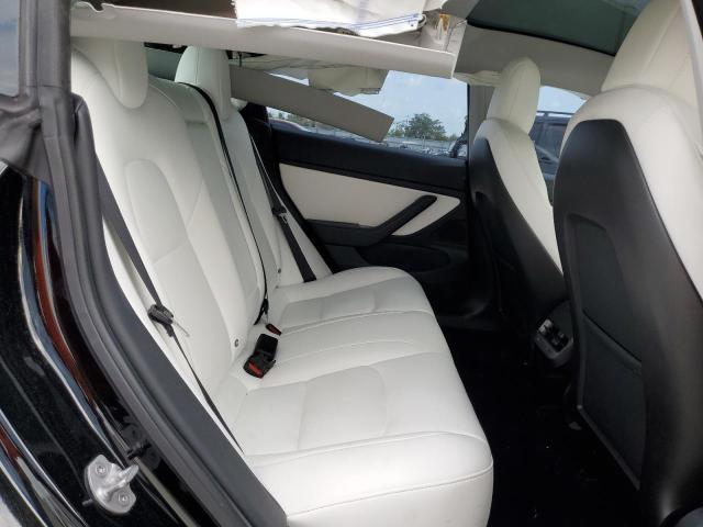 Photo 10 from auction – 2018 TESLA MODEL 3 with VIN 5YJ3E1EB6JF085508