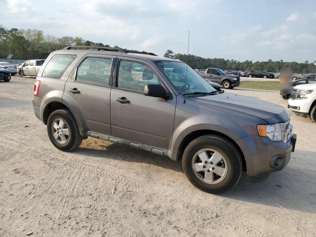 Photo 4 from auction – 2011 FORD ESCAPE XLS with VIN 1FMCU0C70BKB13010