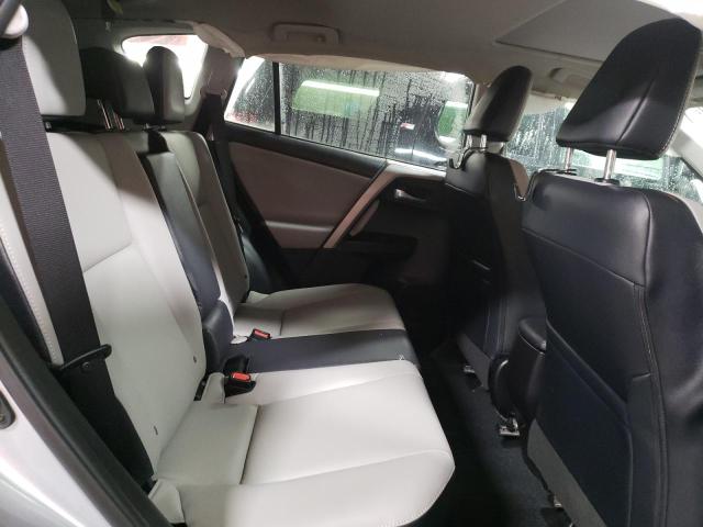 Photo 10 from auction – 2017 TOYOTA RAV4 LIMIT with VIN 2T3DFREVXHW621603