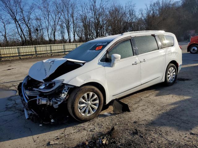 CHRYSLER PACIFICA T 2018 with VIN 2C4RC1BG2JR100378 - Photo from auction