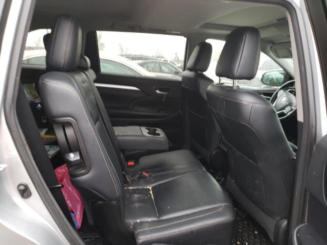Photo 10 from auction – 2017 TOYOTA HIGHLANDER with VIN 5TDJZRFH8HS404975