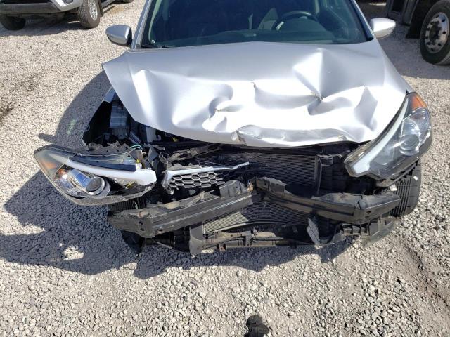 Photo 11 from auction – 2015 KIA FORTE LX with VIN KNAFX4A67F5365798