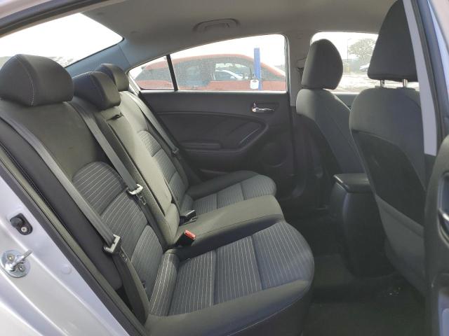 Photo 10 from auction – 2016 KIA FORTE LX with VIN KNAFX4A62G5577252