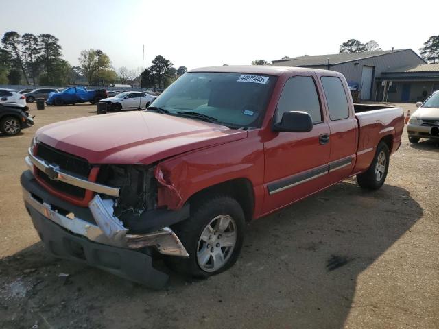CHEVROLET SILVERADO 2004 with VIN 2GCEC19T241387127 - Photo from auction