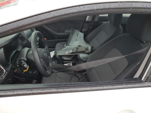 Photo 7 from auction – 2018 KIA FORTE LX with VIN 3KPFL4A70JE170789