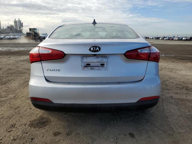 Photo 6 from auction – 2016 KIA FORTE LX with VIN KNAFX4A62G5577252