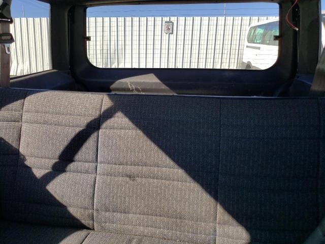 Photo 10 from auction – 2000 JEEP CHEROKEE S with VIN 1J4FF48S9YL118400