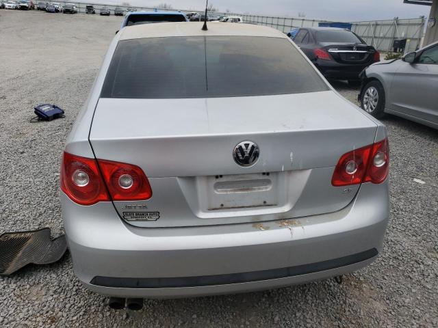 Photo 6 from auction – 2007 VOLKSWAGEN JETTA WOLF with VIN 3VWEF71K47M197692