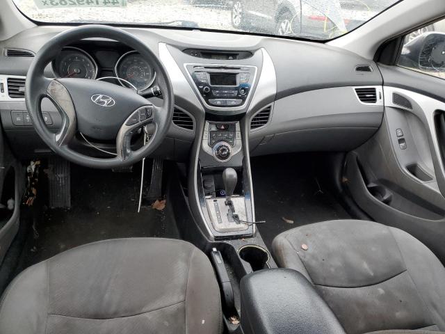Photo 8 from auction – 2013 HYUNDAI ELANTRA GL with VIN 5NPDH4AE2DH219482