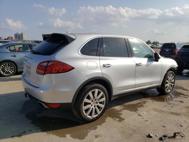 Photo 3 from auction – 2011 PORSCHE CAYENNE with VIN WP1AA2A2XBLA05431