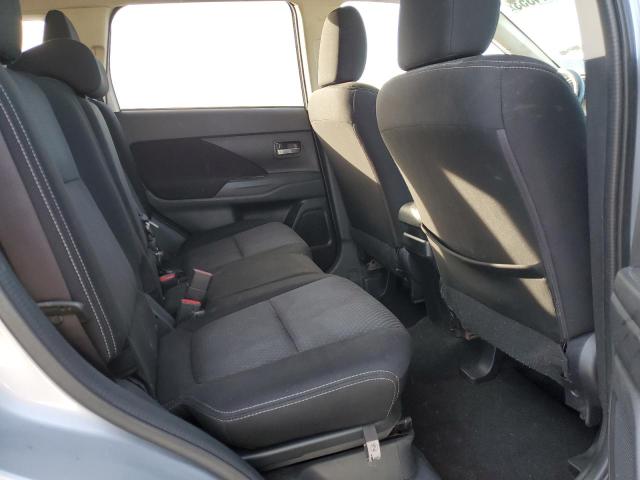 Photo 10 from auction – 2017 MITSUBISHI OUTLANDER with VIN JA4AZ2A35HZ063515