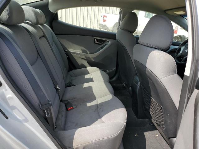 Photo 10 from auction – 2012 HYUNDAI ELANTRA GL with VIN 5NPDH4AE4CH138319