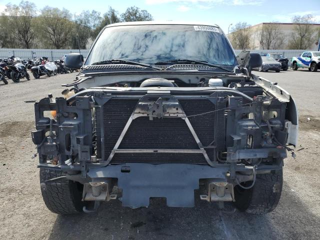 Photo 5 from auction – 2004 CHEVROLET SILVERADO with VIN 2GCEC19V641287422