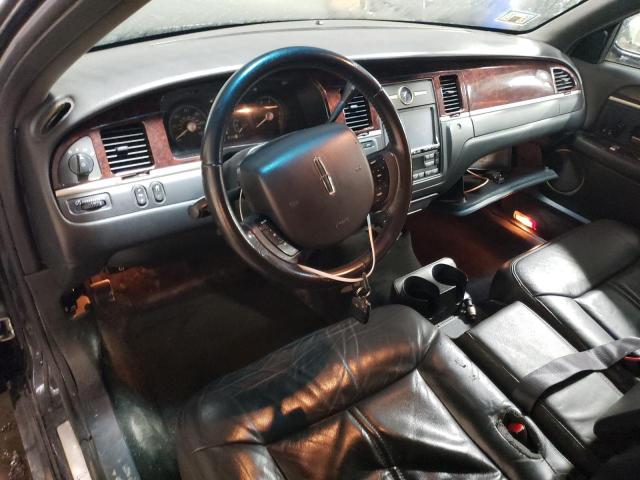 Photo 8 from auction – 2011 LINCOLN TOWN CAR E with VIN 2LNBL8EV0BX758357