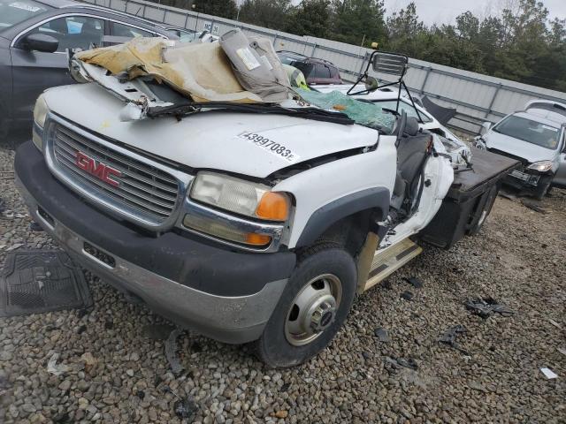 GMC NEW SIERRA 2002 with VIN 1GDJC34172F100821 - Photo from auction