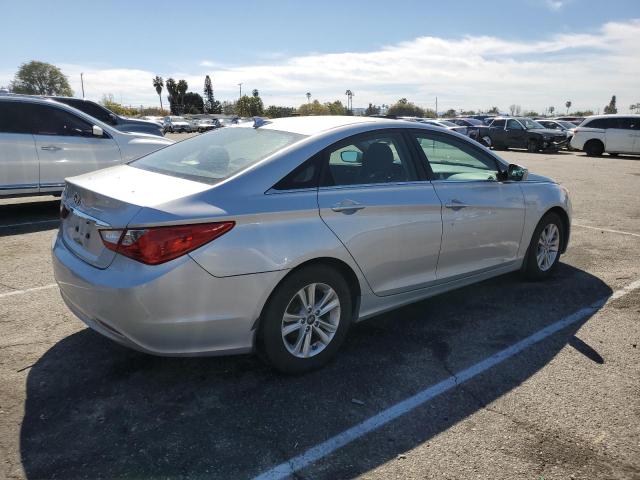 Photo 3 from auction – 2013 HYUNDAI SONATA GLS with VIN 5NPEB4AC0DH718107