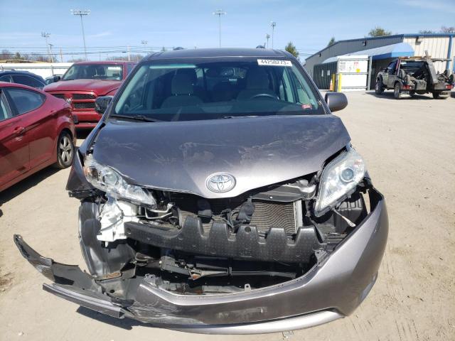 Photo 5 from auction – 2015 TOYOTA SIENNA LE with VIN 5TDKK3DC7FS588039