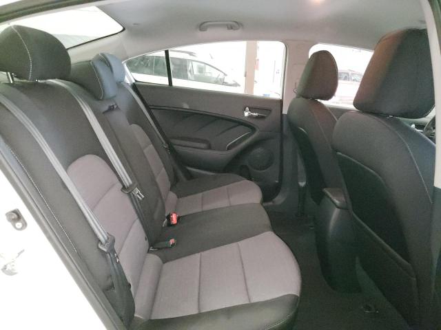 Photo 10 from auction – 2015 KIA FORTE EX with VIN KNAFX4A80F5369001