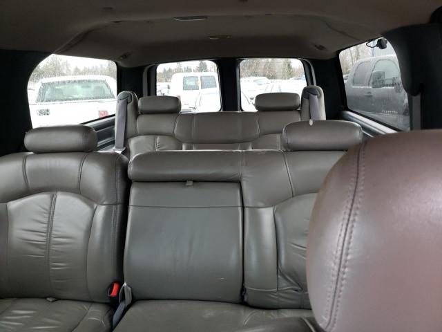 Photo 10 from auction – 2001 CHEVROLET SUBURBAN K with VIN 3GNFK16T61G289319