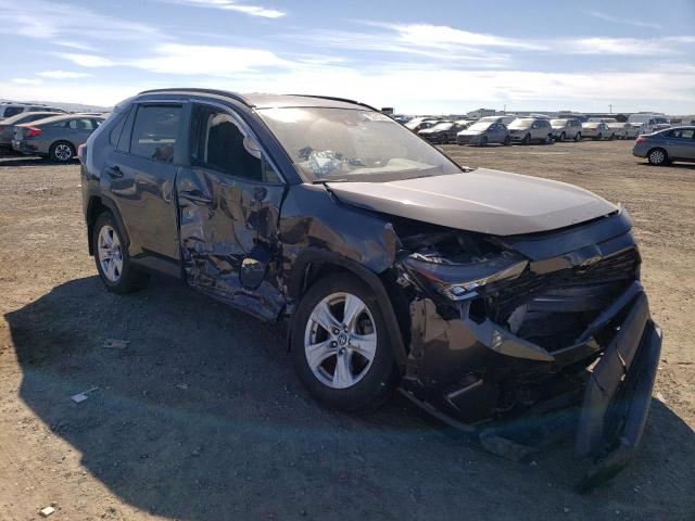 Photo 4 from auction – 2019 TOYOTA RAV4 XLE with VIN 2T3P1RFVXKW076052