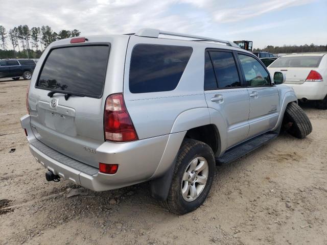 Photo 3 from auction – 2005 TOYOTA 4RUNNER SR with VIN JTEBU14R758047137