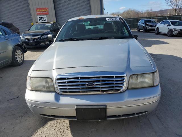 Photo 5 from auction – 2003 FORD CROWN VICT with VIN 2FAFP74W23X193163