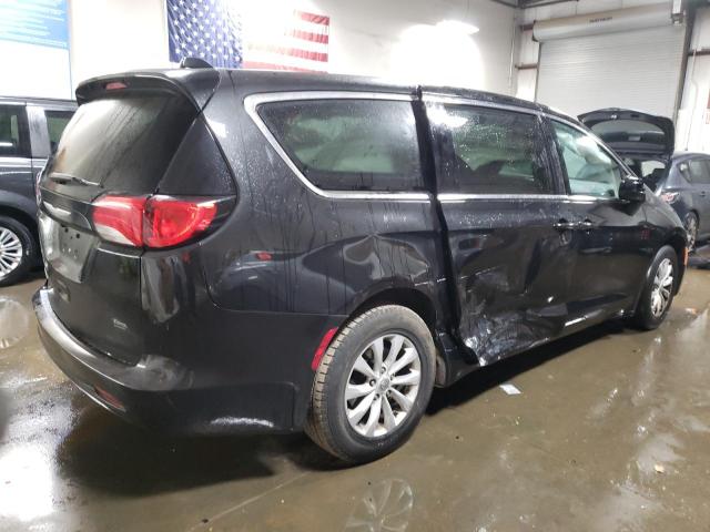 Photo 3 from auction – 2017 CHRYSLER PACIFICA T with VIN 2C4RC1DGXHR676405