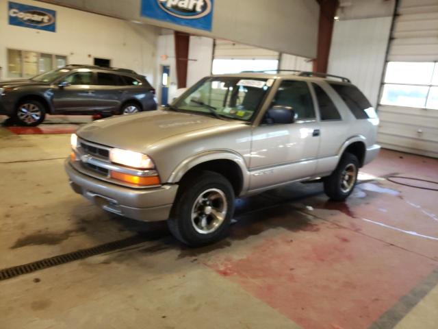 CHEVROLET BLAZER 2000 with VIN 1GNCS18W9YK298268 - Photo from auction