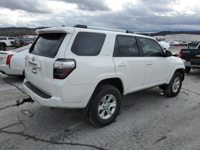 Photo 3 from auction – 2020 TOYOTA 4RUNNER SR with VIN JTEBU5JR6L5747158