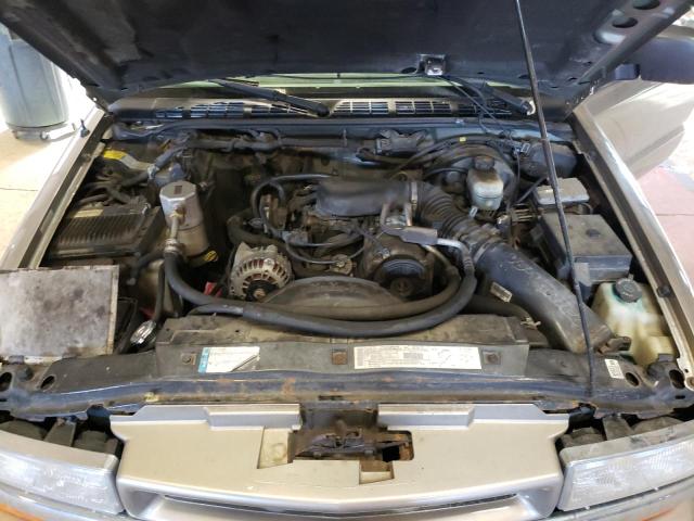 Photo 12 from auction – 2000 CHEVROLET BLAZER with VIN 1GNCS18W9YK298268