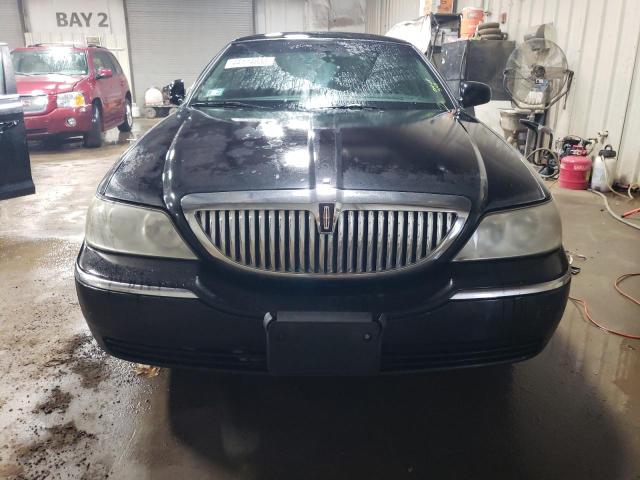 Photo 5 from auction – 2011 LINCOLN TOWN CAR E with VIN 2LNBL8EV0BX758357