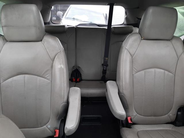 Photo 10 from auction – 2011 CHEVROLET TRAVERSE L with VIN 1GNKRLED4BJ152010