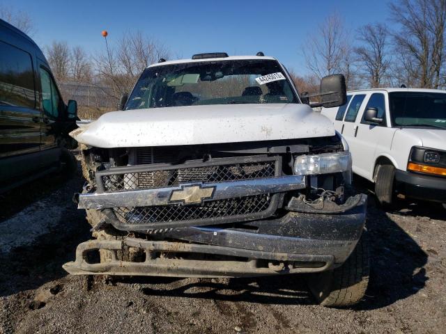 Photo 5 from auction – 2002 CHEVROLET silverado with VIN 1GCJC33182F159513