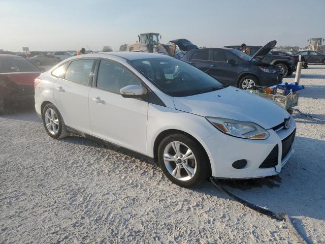 Photo 4 from auction – 2014 FORD FOCUS SE with VIN 1FADP3F2XEL213749
