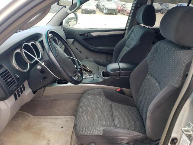 Photo 7 from auction – 2005 TOYOTA 4RUNNER SR with VIN JTEBU14R758047137