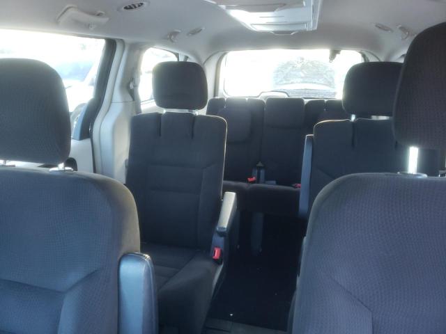 Photo 10 from auction – 2015 CHRYSLER TOWN & COU with VIN 2C4RC1BG2FR621253