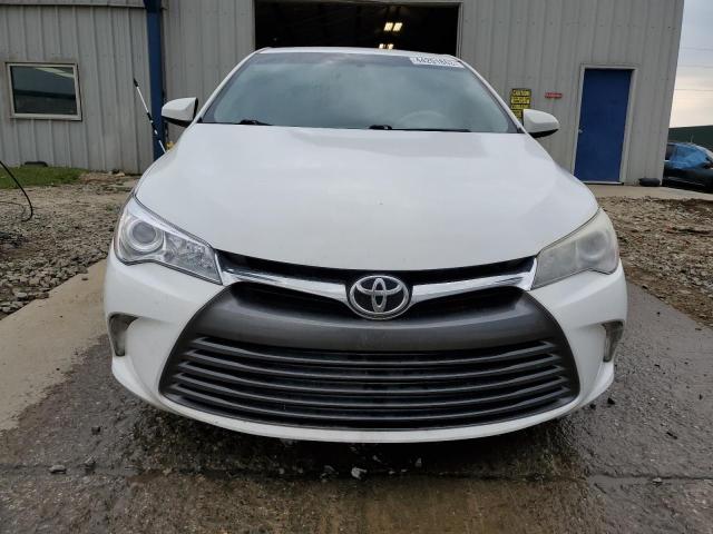 Photo 5 from auction – 2017 TOYOTA CAMRY LE with VIN 4T1BF1FK0HU720338