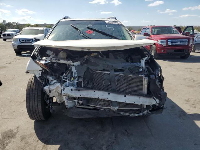 Photo 5 from auction – 2017 TOYOTA RAV4 XLE with VIN JTMWFREV8HJ148243