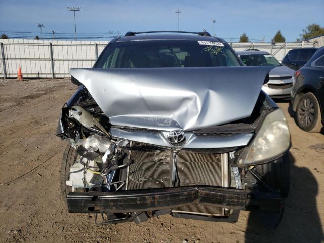 Photo 5 from auction – 2010 TOYOTA SIENNA CE with VIN 5TDKK4CC0AS321647