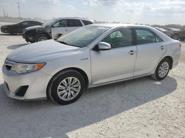 TOYOTA CAMRY HYBR 2013 with VIN 4T1BD1FK2DU063624 - Photo from auction