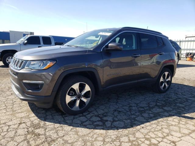 JEEP COMPASS LA 2019 with VIN 3C4NJDBB2KT689330 - Photo from auction
