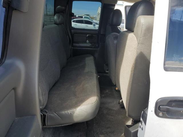 Photo 10 from auction – 2004 CHEVROLET SILVERADO with VIN 2GCEC19V641287422