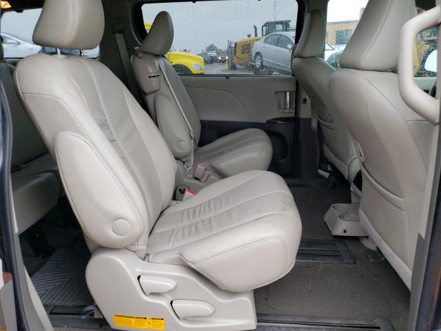 Photo 11 from auction – 2013 TOYOTA SIENNA XLE with VIN 5TDYK3DC6DS388129