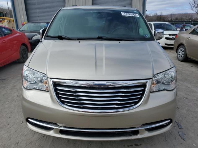 Photo 5 from auction – 2016 CHRYSLER TOWN & COU with VIN 2C4RC1CG4GR166874